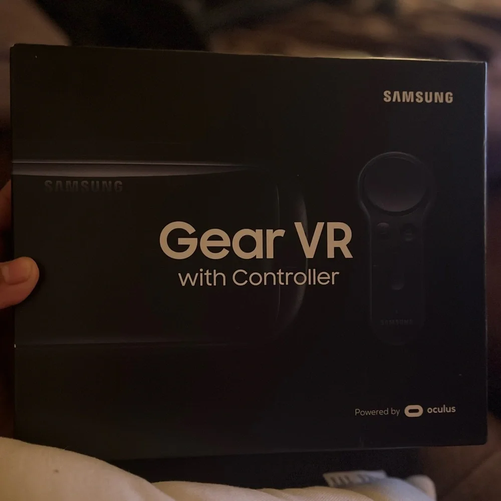 Samsung Gear VR with Controller
